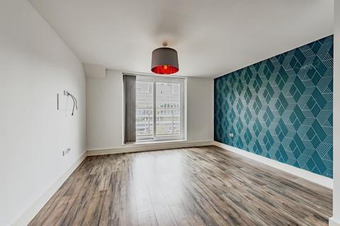 2 bedroom apartment for sale, Russell Way, Crawley