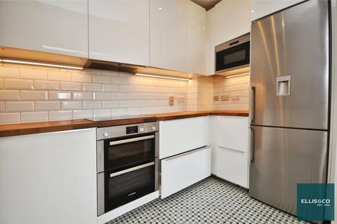 2 bedroom apartment for sale, High Road, North Finchley, N12