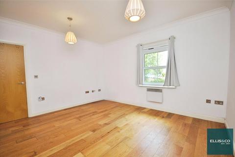 2 bedroom apartment for sale, High Road, North Finchley, N12