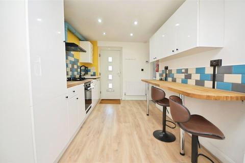 1 bedroom apartment to rent, Corbets Tey Road, Upminster, Essex, RM14