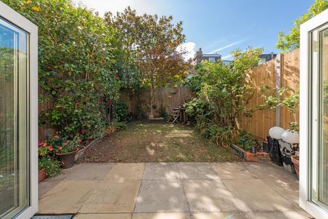 5 bedroom terraced house for sale, Shelgate Road, London, SW11