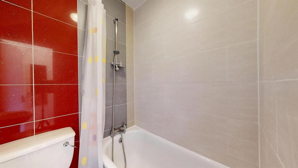 Apartment in London, Paddington - View 5