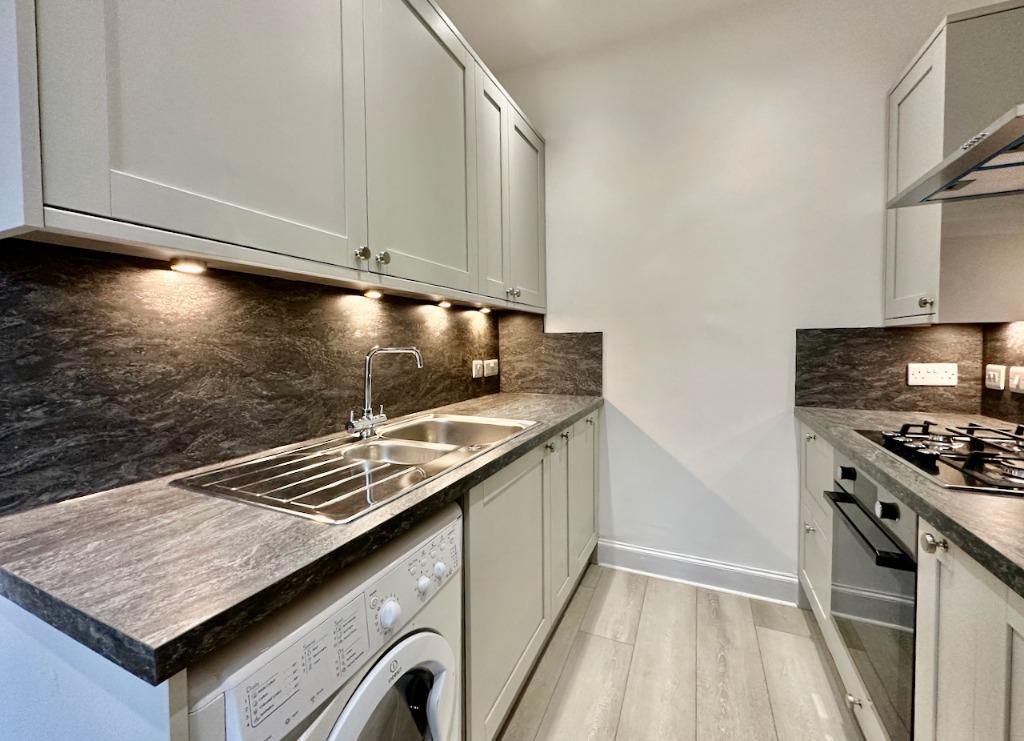 Apartment in Edinburgh - View 2