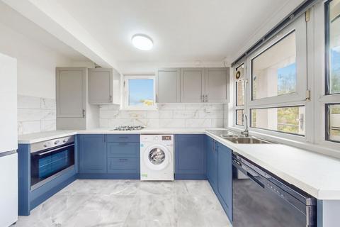 undefined, Castlecombe Drive, Putney, London, SW19