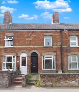 2 bedroom terraced house to rent, Queens Road, Fakenham NR21