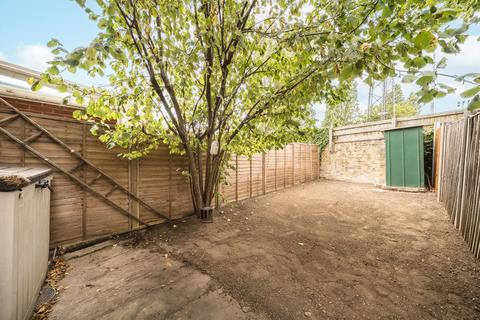 2 bedroom house for sale, Burrow Road, London SE22