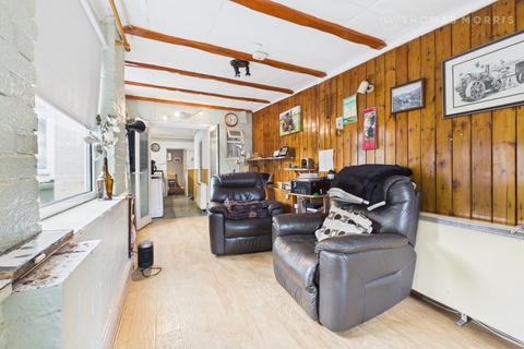 2 bedroom semi-detached house for sale, Drove Road, Bedfordshire SG18