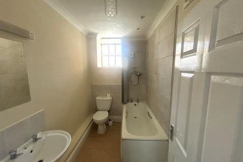 2 bedroom apartment to rent, Cerberus House, Southampton