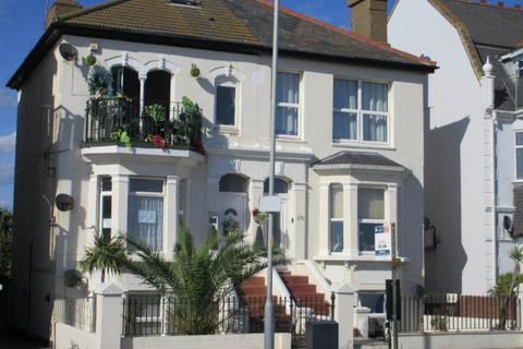 1 bed flat/apartment for rent in Eastern Esplanade, Southend On Sea