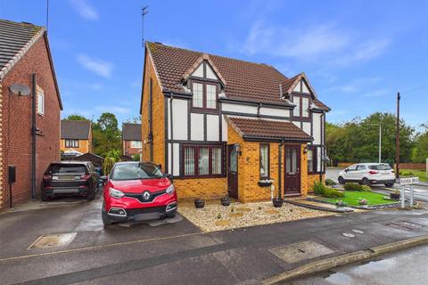2 bedroom semi-detached house for sale, Fuchsia Drive, Hull