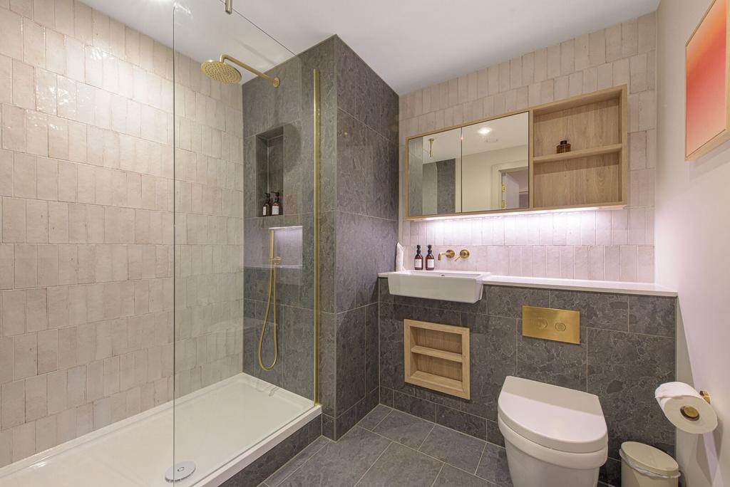 Apartment in London - View 5