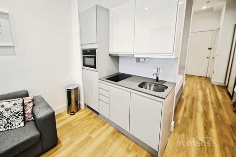 1 bedroom flat to rent, Bath Road, Slough, Berkshire, SL1