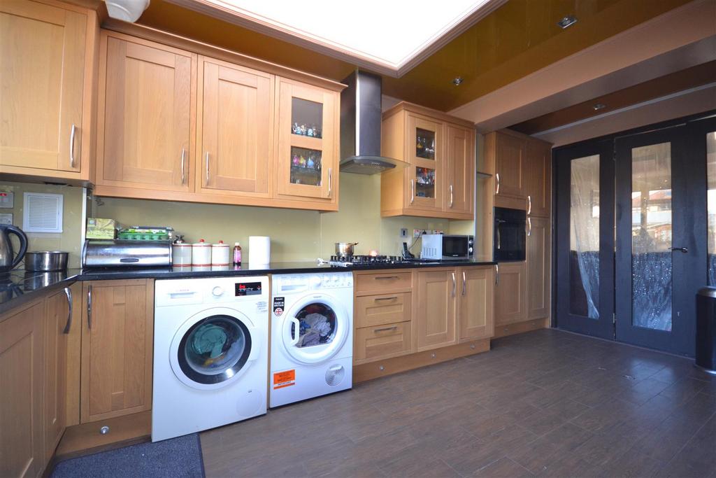 House in Ilford - View 4