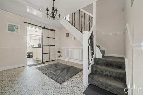 10 bedroom cottage for sale, Cadoxton, Neath