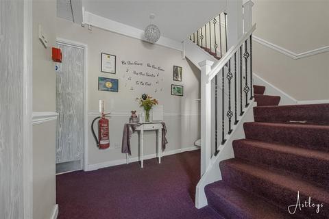 10 bedroom cottage for sale, Cadoxton, Neath