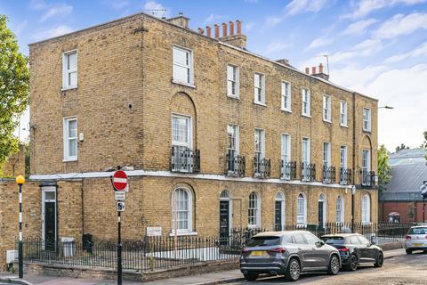 3 bedroom terraced house for sale, Thornhill Place, London, N1