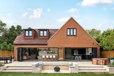 4 bedroom detached house for sale, Forest Road, East Horsley, KT24