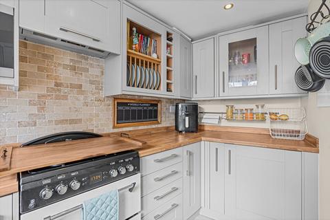 undefined, High Street, Stanwell, Staines-upon-Thames, TW19