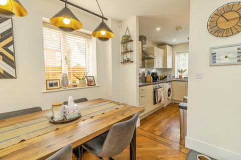 2 bedroom semi-detached house for sale, Shepton Road, MILTON KEYNES, Buckinghamshire, MK10