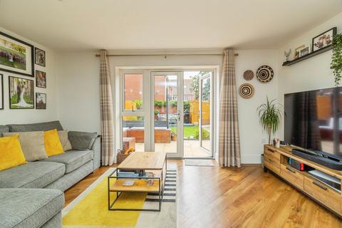 2 bedroom semi-detached house for sale, Shepton Road, MILTON KEYNES, Buckinghamshire, MK10