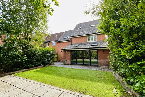 5 bedroom detached house for sale, Chaise Meadow, Lymm, WA13