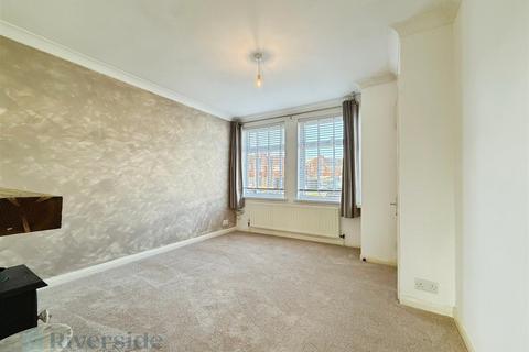 2 bedroom end of terrace house for sale, Westlands Road, Hull HU5