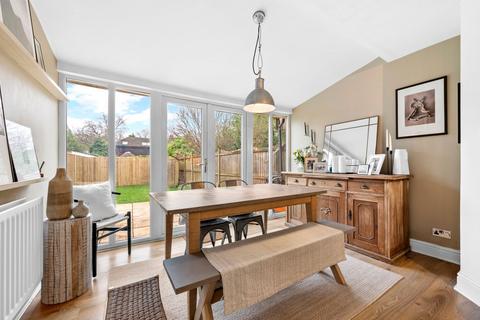 1 bedroom apartment for sale, Ashley Road, Walton-on-Thames, KT12
