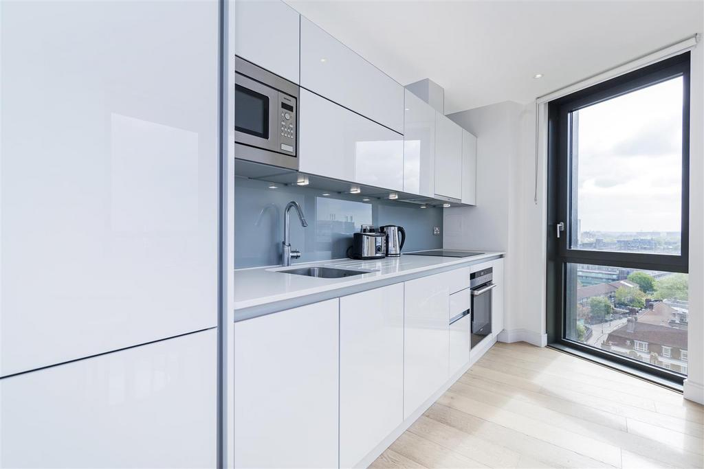 Apartment in Vauxhall - View 3