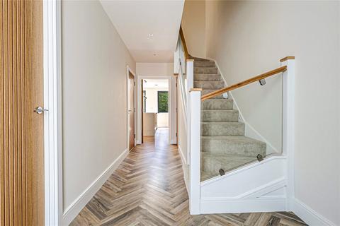 undefined, Slades Hill, Enfield, EN2