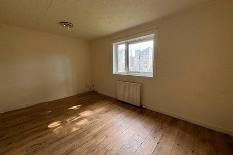 3 bedroom flat for sale, Links Street, Kirkcaldy, Fife, KY1