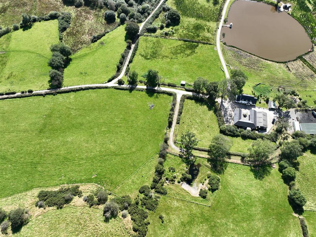 House in Tynreithyn Tregaron - More