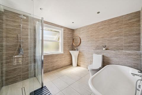 4 bedroom semi-detached house for sale, Lordship Lane, London SE22