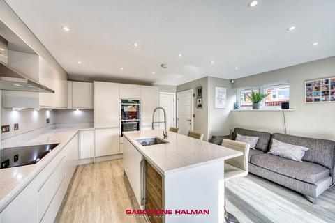 3 bedroom semi-detached house for sale, Bowen Close, Bramhall, SK7
