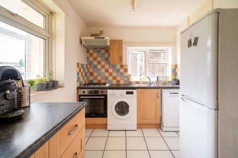 2 bedroom flat for sale, Redfern Close, Solihull