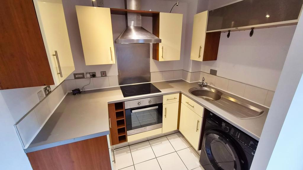 Apartment in Leicester - View 5