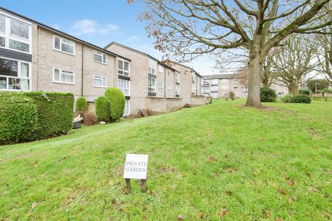 2 bedroom flat for sale, Hotoft Road, Leicester