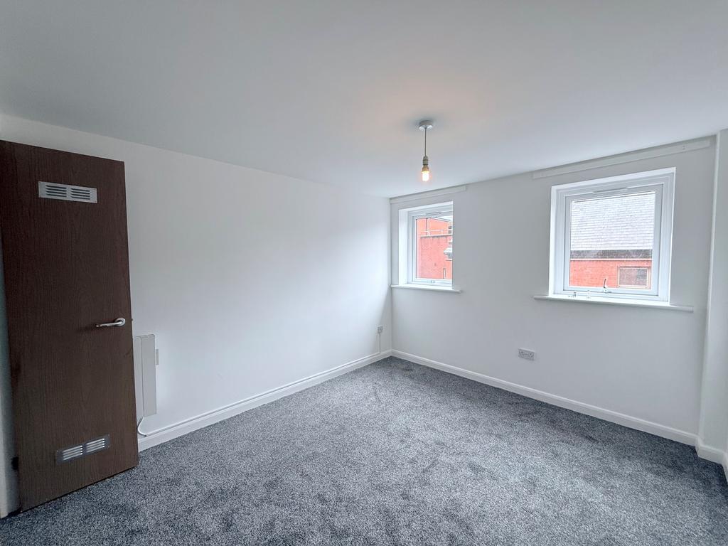 Apartment in Nottingham, Lace Market, St Ann's - View 5