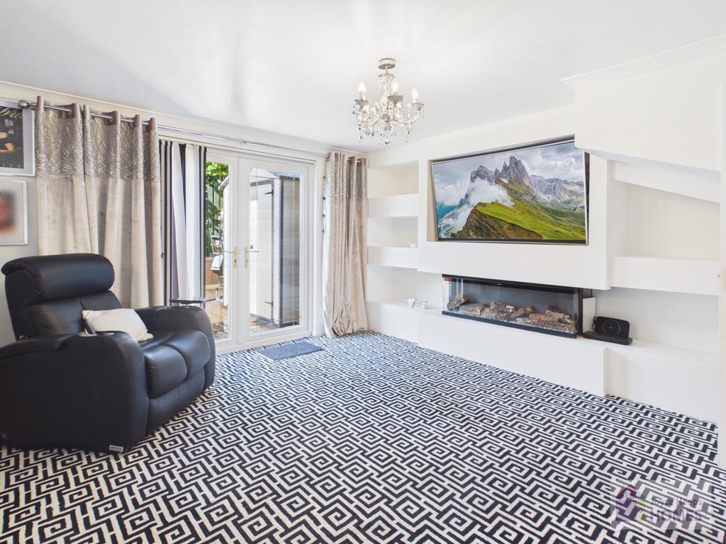 House in Calderwood, East Kilbride - View 2