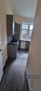 2 bedroom flat to rent, Barterholm Road, Paisley, PA2