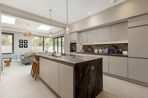 5 bedroom bungalow for sale, 42 Greenbank Drive, Greenbank, Edinburgh, EH10 5RF