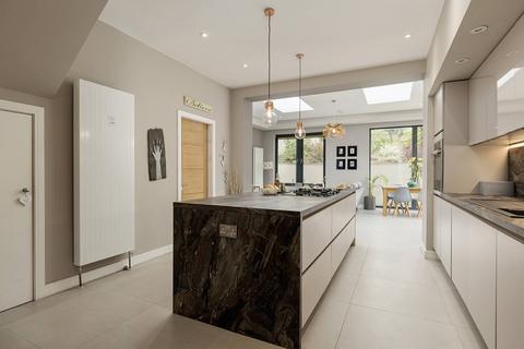 5 bedroom bungalow for sale, 42 Greenbank Drive, Greenbank, Edinburgh, EH10 5RF