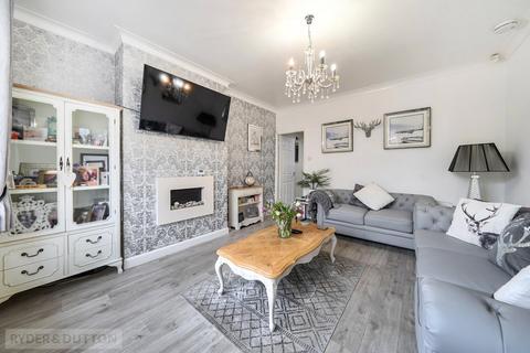 2 bedroom terraced house for sale, Sedgley Avenue, Buersil, Rochdale, Greater Manchester, OL16