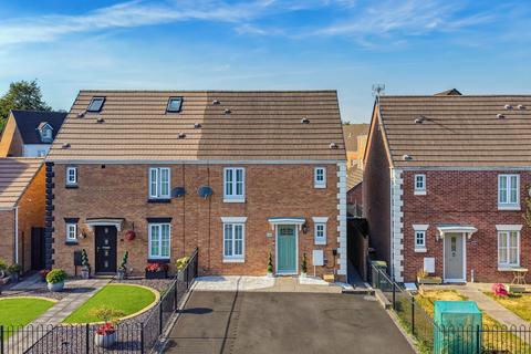 3 bedroom semi-detached house for sale, Roman Gate, Hengoed CF82