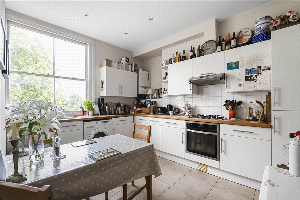 Apartment in Putney - View 2