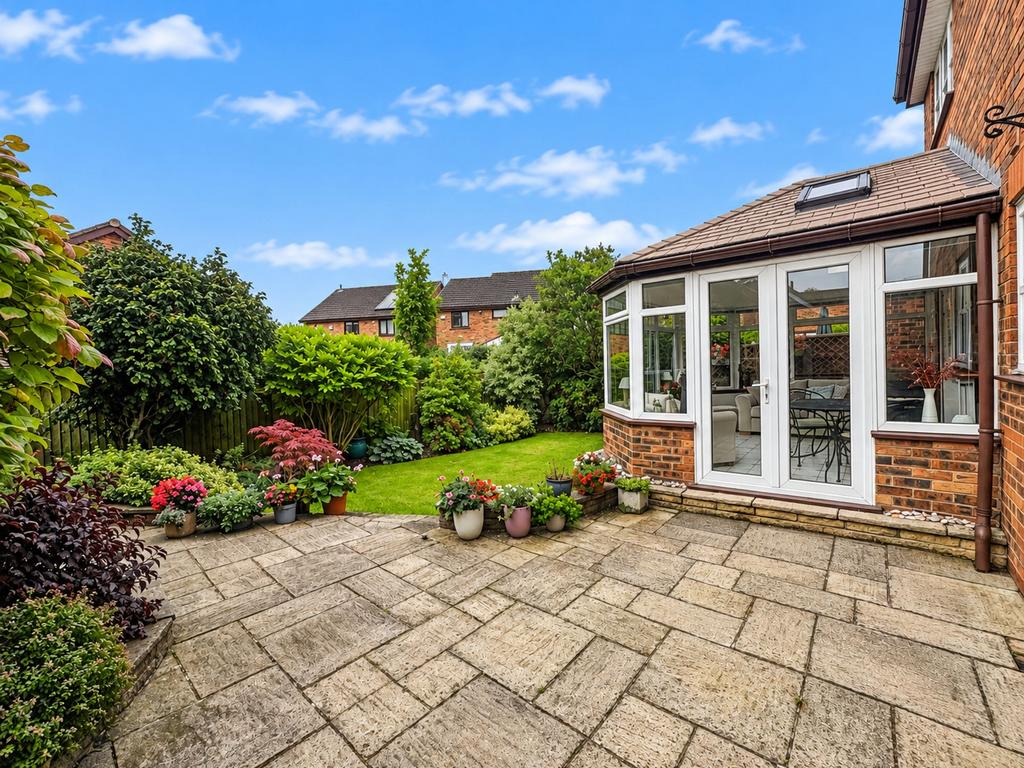 House in Bolton - View 4