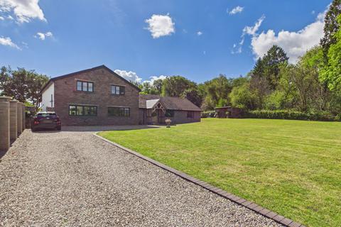 3 bedroom detached house for sale, Grosmont Road, Abergavenny NP7