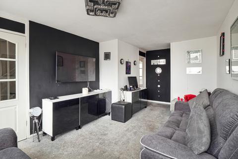 2 bedroom terraced house for sale, Sunnyside Drive, Bargeddie