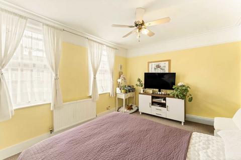 undefined, Thirsk Road, London