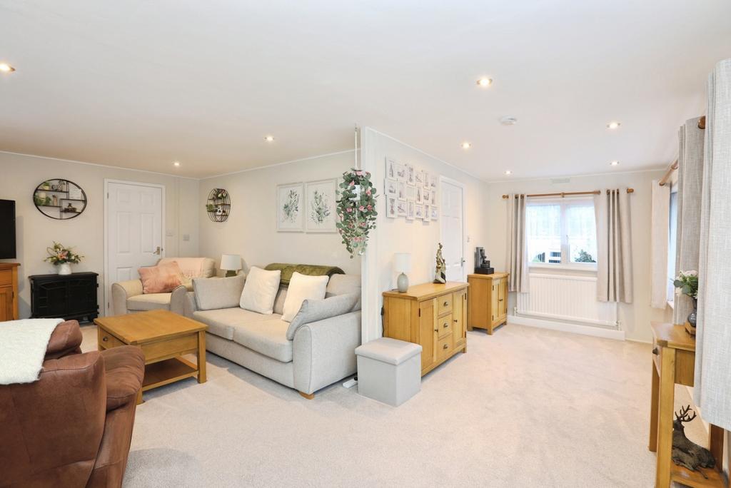 House in Mid Sussex, Turners Hill - More