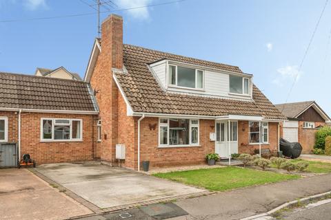 5 bedroom detached bungalow for sale, Barrow Drive, Taunton